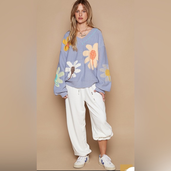 #065 Last 1! POL Floral Print Blue Sweater - Picture 10 of 10